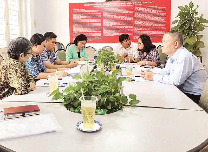 Một hoạt động giám sát của Ủy ban Mặt trận Tổ quốc quận Phú Nhuận tại địa phương.