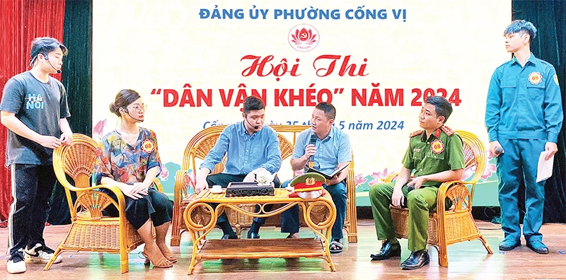 Một tiết mục dự thi tại Hội thi "Dân vận khéo" phường Cống Vị, quận Ba Đình năm 2024.