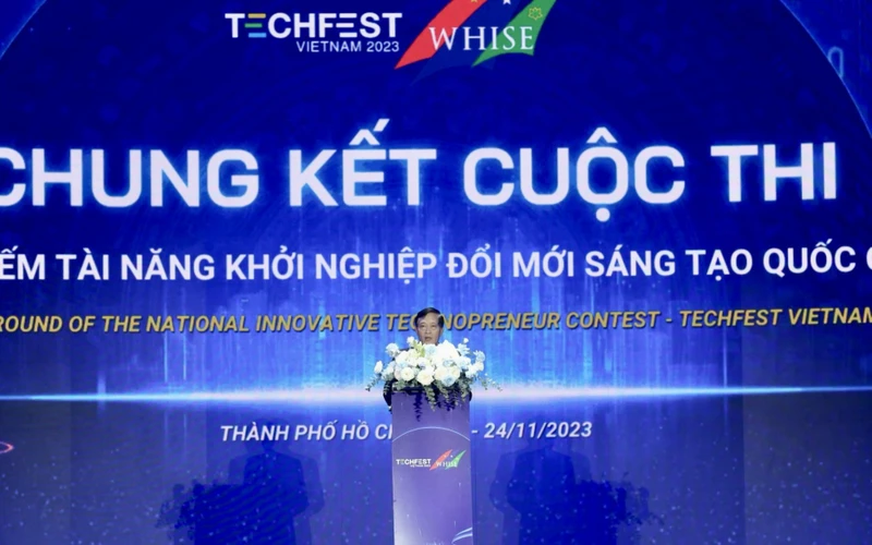 Ông Trần Văn Tùng chia sẻ tại sự kiện.