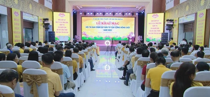 Toàn cảnh khai mạc hội thi.