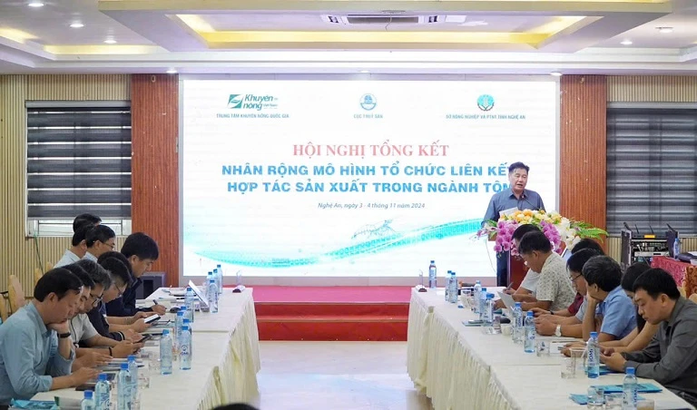 Toàn cảnh hội nghị.