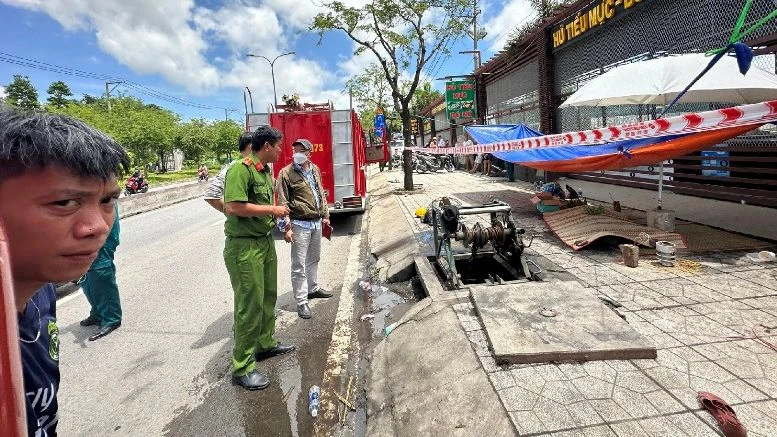 Lực lượng chức năng có mặt tại hiện trường vụ việc. (Ảnh: PC07)