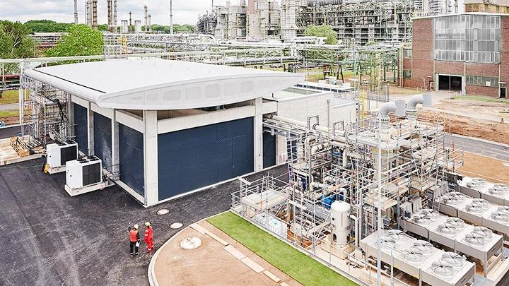 Một nhà máy sản xuất năng lượng hydrogen đang được xây dựng tại Đức. Ảnh: OFFSHORE WIND