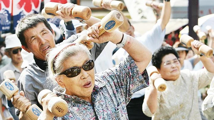 Kỷ lục về số người cao tuổi tại Nhật Bản