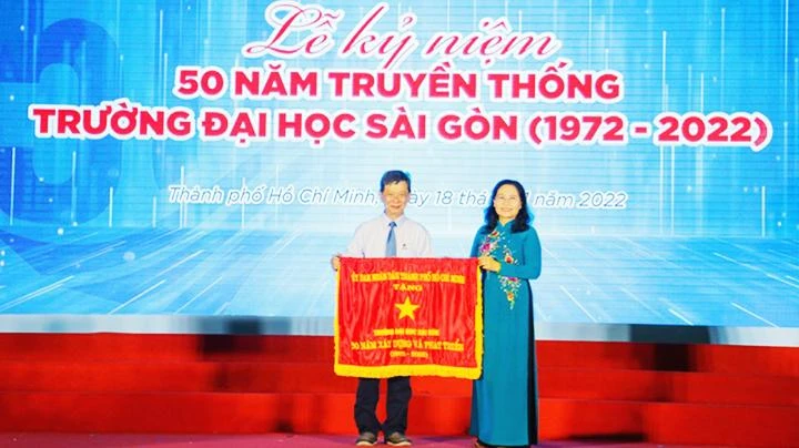 Trường đại học Sài Gòn tổ chức lễ kỷ niệm 50 năm truyền thống