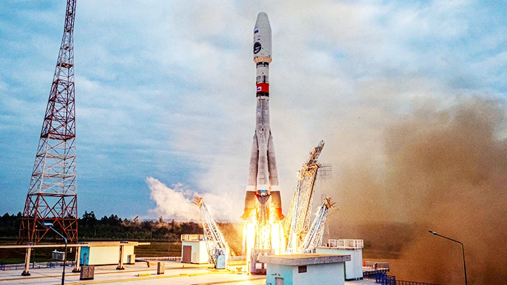 Tàu vũ trụ Luna-25 của Nga được phóng lên không gian. Ảnh: TASS
