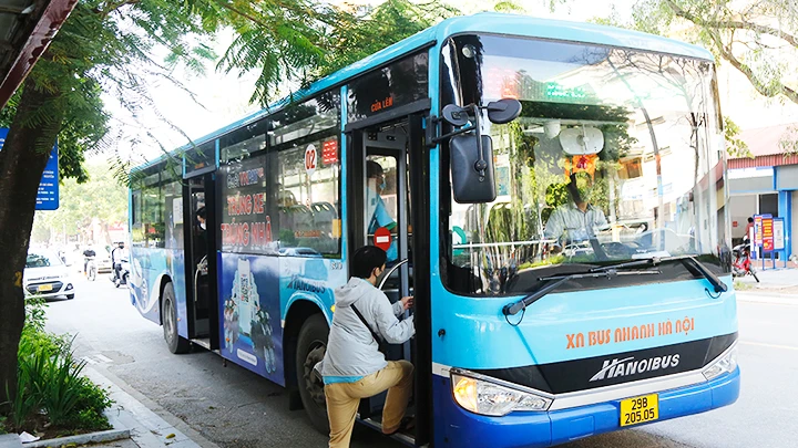 Triển khai thẻ vé xe bus điện tử liên thông