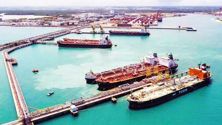 Một cảng trung chuyển dầu mỏ của Brazil. Ảnh: ANBA