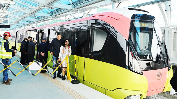Tuyến Metro Nhổn - ga Hà Nội tăng tốc vào giai đoạn đào tạo thực tế