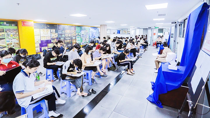 Trường đại học Văn Lang sẽ ngưng nhận hồ sơ dự thi các môn năng khiếu