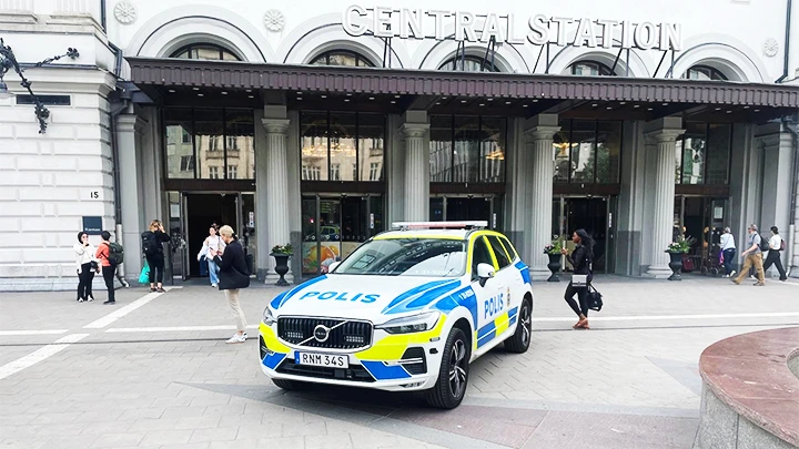 Cảnh sát được tăng cường tại nhà ga trung tâm ở Thủ đô Stockholm. Ảnh: AFP