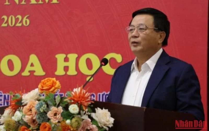 Đồng chí Nguyễn Xuân Thắng phát biểu kết luận phiên họp và Hội thảo.