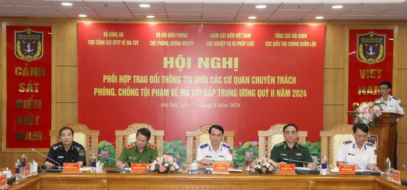 Các đại biểu dự Hội nghị.