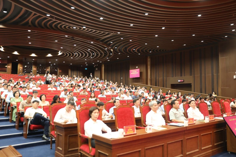 Các đại biểu dự lớp bồi dưỡng nghiệp vụ công tác tư tưởng của Đảng.