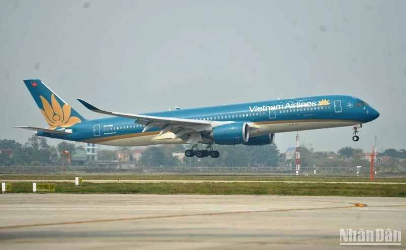 Vietnam Airlines tích cực tìm biện pháp để cổ phiếu trở lại giao dịch bình thường. 