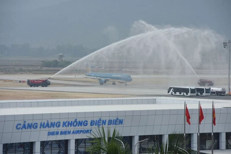 Vietnam Airlines tăng tần suất bay Điện Biên dịp Tết