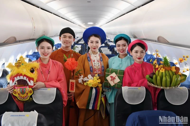 Hãng hàng không Vietravel (Vietravel Airlines) thực hiện thành công chuỗi chuyến bay chủ đề “Kết nối Tết Việt xưa và nay”.