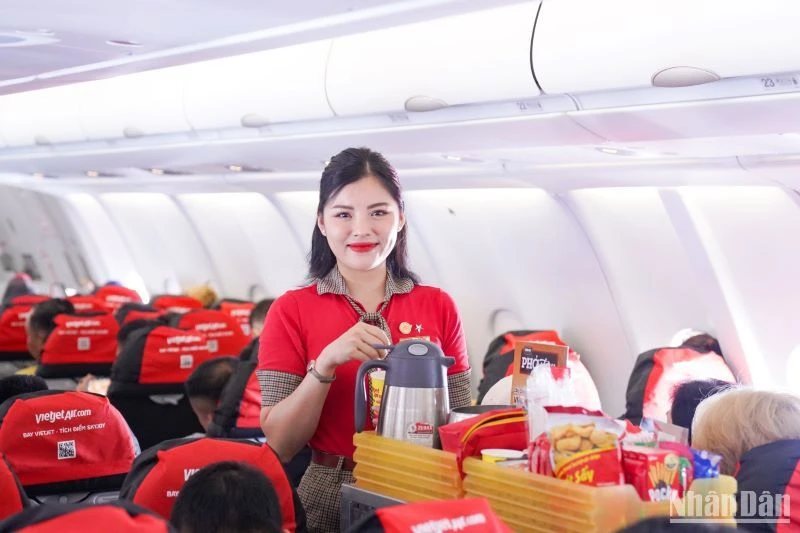 Từ nay đến hết ngày 10/6/2024, hãng hàng không Vietjet mở bán hàng nghìn vé bay khứ hồi giá từ 0 đồng.