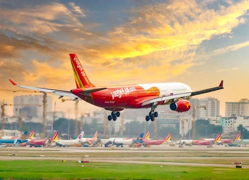 Máy bay Vietjet.