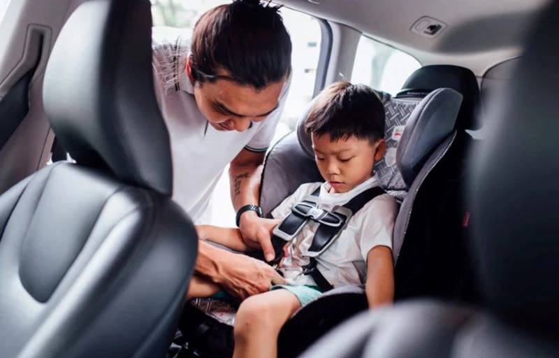 Các chuyên gia về an toàn giao thông đều thống nhất kiến nghị, cần sớm luật hóa những quy định thiết thực về thiết bị an toàn, vị trí an toàn cho trẻ em trên xe ô-tô khi tham gia giao thông.