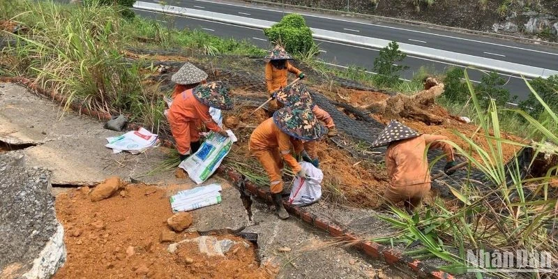 Các tuyến cao tốc tại Quảng Ninh căng mình chống bão số 3