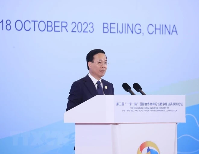 Chủ tịch nước Võ Văn Thưởng phát biểu tại Diễn đàn cấp cao hợp tác quốc tế "Vành đai và Con đường" lần thứ ba diễn ra tại thủ đô Bắc Kinh, Trung Quốc. Ảnh: TTXVN