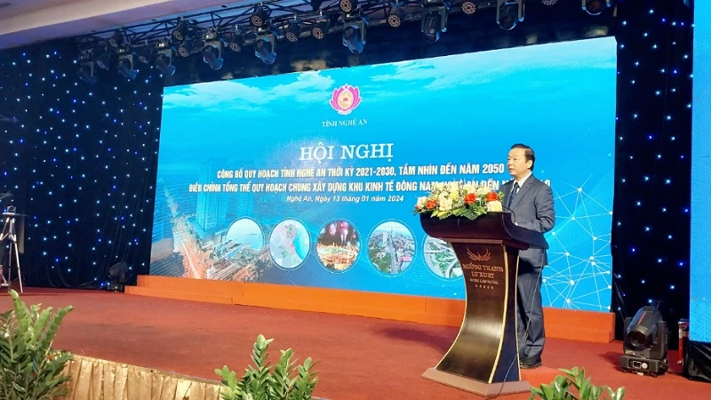 Phó Thủ tướng Chính phủ Trần Hồng Hà phát biểu chỉ đạo tại Hội nghị.
