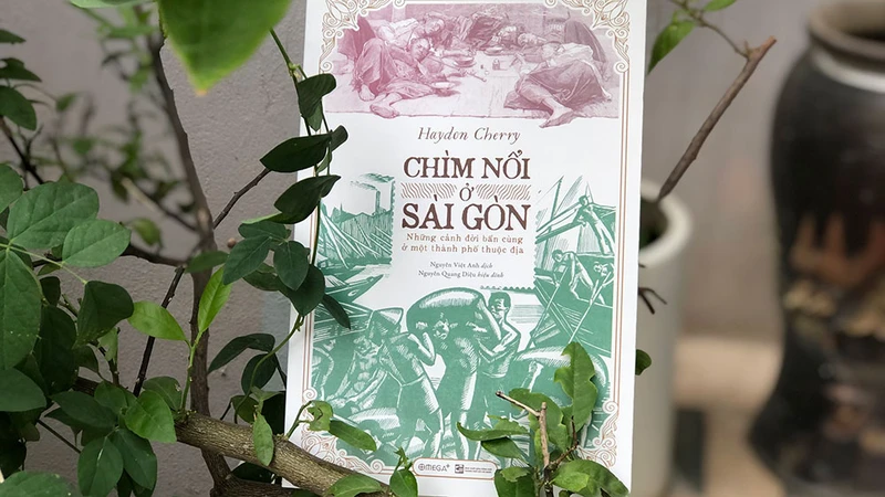 Cuốn "Chìm nổi ở Sài Gòn". (Ảnh: Omega Plus)