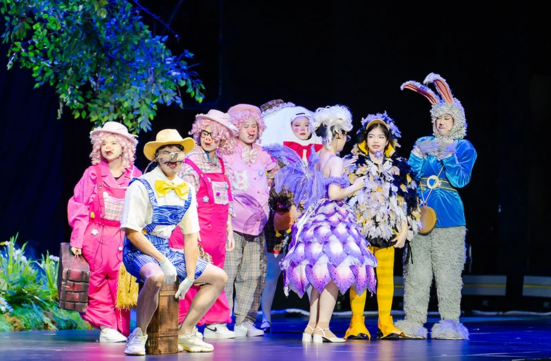 Vở nhạc kịch “Shrek: On National Tour” công diễn tại Hà Nội. (Ảnh: Ban tổ chức)