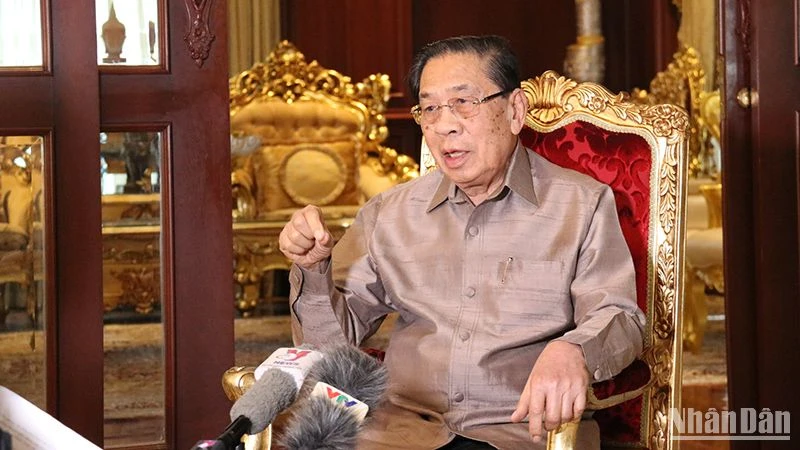 Nguyên Tổng Bí thư, Chủ tịch nước Lào Choummaly Sayason. (Ảnh: TRỊNH DŨNG)