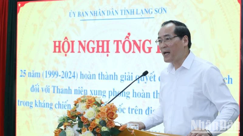 Phó Chủ tịch Ủy ban nhân dân tỉnh Lạng Sơn Dương Xuân Huyên phát biểu tại Hội nghị tổng kết.