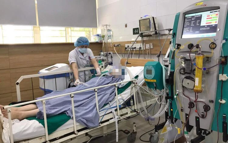 Bệnh nhân đang điều trị tại Bệnh viện Bạch Mai. 