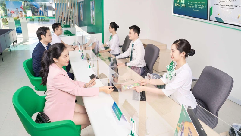 IFC giải ngân 150 triệu USD cho VPBank hỗ trợ doanh nghiệp SME.