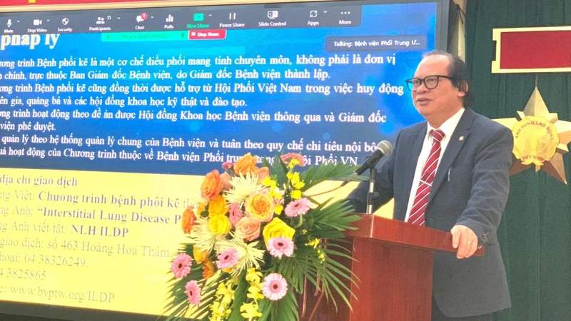 PGS, TS Nguyễn Viết Nhung, Giám đốc Bệnh viện Phổi Trung ương.