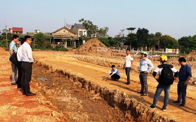 Thành phố Hà Tĩnh chủ động bàn giao mặt bằng để các đơn vị đẩy nhanh tiến độ thi công dự án đường vành đai phía đông.