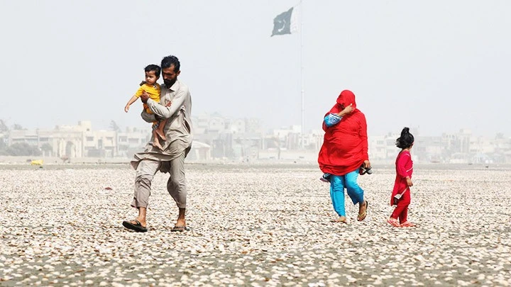 Nắng nóng kỷ lục đang diễn ra nhiều nơi tại Pakistan. (Ảnh: THE THIRD POLE)