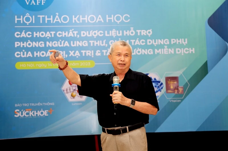 Phó Giáo sư, Tiến sĩ Trần Đáng, Chủ tịch Hiệp hội thực phẩm chức năng Việt Nam.