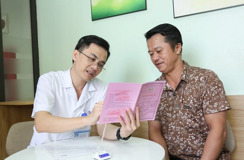 Anh Phạm Văn Thuấn khỏe mạnh sau 15 năm chống chọi với ung thư.