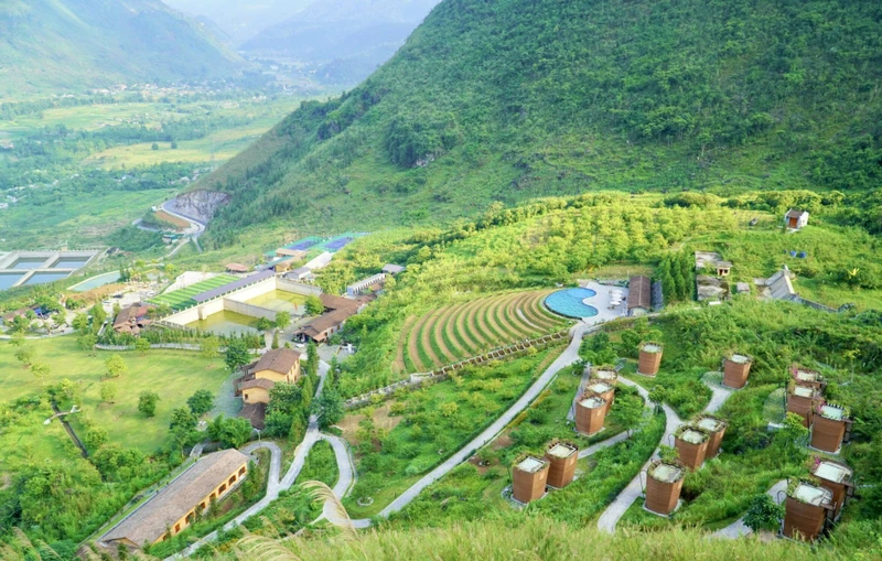 Khu nghỉ dưỡng H’Mông Village đạt giải thưởng khách sạn xanh ASEAN.