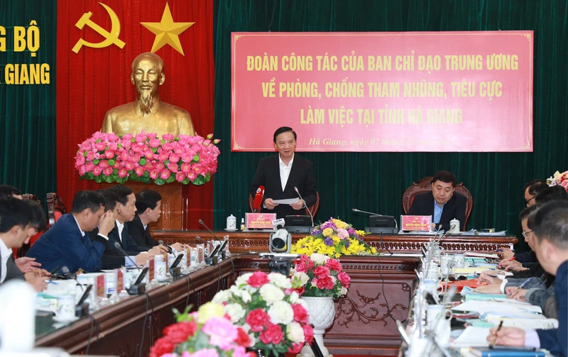 Đoàn công tác Trung ương về phòng chống tham nhũng, tiêu cực làm việc tại Hà Giang.