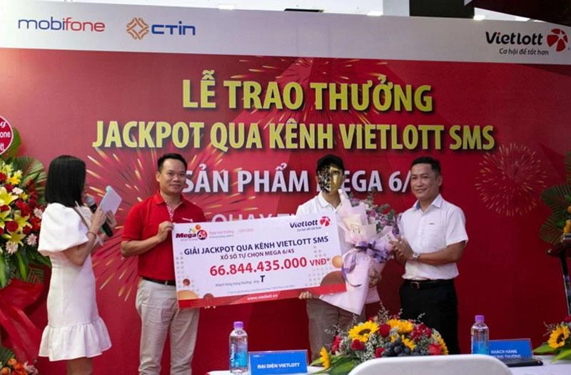 Thuê bao Mobifone đến từ Bình Định trúng Jackpot hơn 66,8 tỷ đồng qua Vietlott SMS 