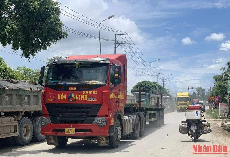 Tỉnh Quảng Ngãi yêu cầu siết chặt an toàn giao thông trên địa bàn Khu kinh tế Dung Quất.