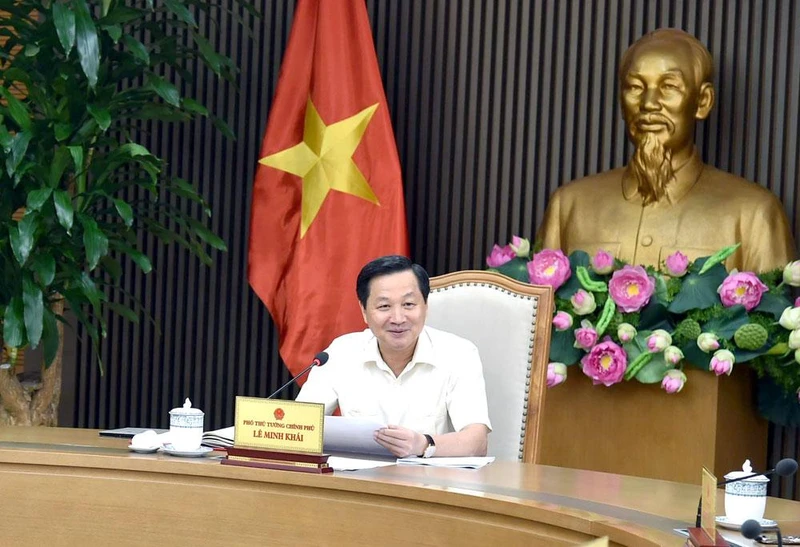 Phó Thủ tướng Lê Minh Khái chủ trì phiên họp của Ban Chỉ đạo. (Ảnh: VGP)