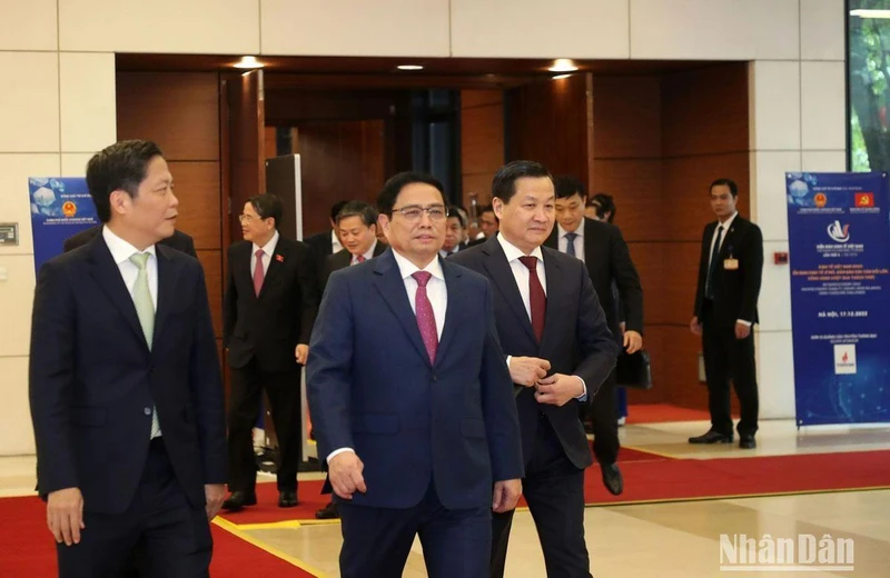 Thủ tướng Phạm Minh Chính đến dự Diễn đàn Kinh tế Việt Nam.