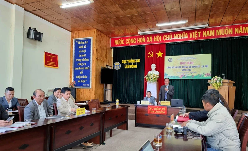Quang cảnh buổi công bố số liệu thống kê kinh tế-xã hội tỉnh Lâm Đồng năm 2022.