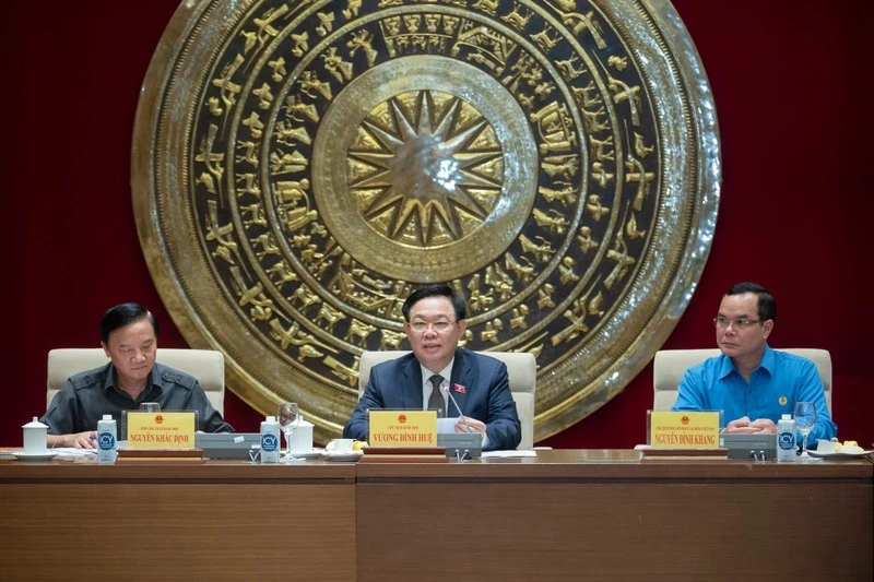 Đồng chí Vương Đình Huệ, Ủy viên Bộ Chính trị, Chủ tịch Quốc hội dự họp và phát biểu chỉ đạo công tác tổ chức Diễn đàn Người Lao động năm 2023.