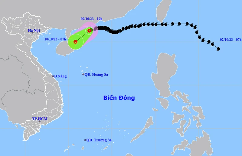 Vị trí và hướng di chuyển của áp thấp nhiệt đới (suy yếu từ bão số 4). (Nguồn: nchmf.gov.vn)