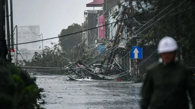 Bão Yagi đổ bộ vào Quảng Ninh chiều 7/9. (Ảnh: THÀNH ĐẠT-SƠN BÁCH)