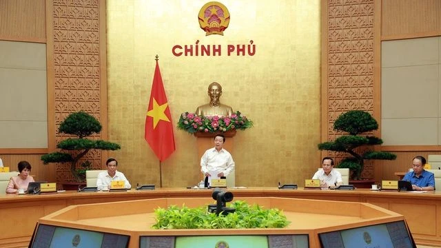 Phó Thủ tướng Trần Hồng Hà chủ trì phiên họp thứ 18 của Ủy ban Quốc gia về người cao tuổi. (Ảnh: VGP)