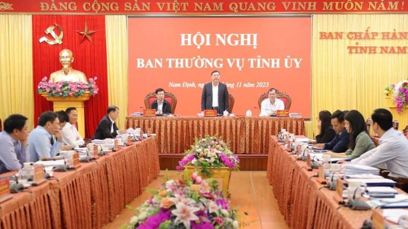 Quang cảnh Hội nghị Ban Thường vụ Tỉnh ủy Nam Định diễn ra ngày 23/11.